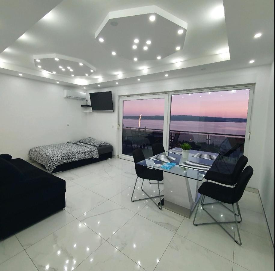 Apartments Blazevic, Heated Pool&Jacuzzi Dramalj Exterior foto
