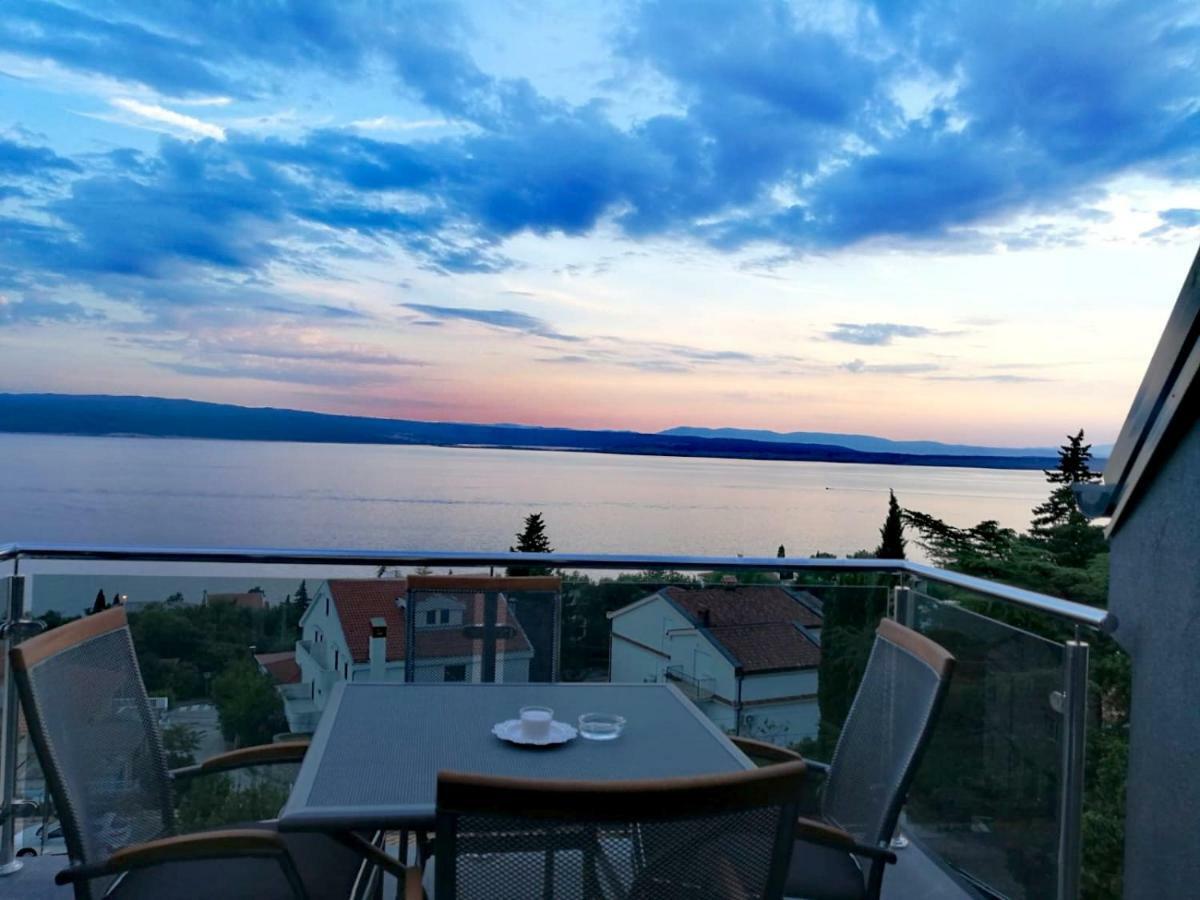 Apartments Blazevic, Heated Pool&Jacuzzi Dramalj Exterior foto