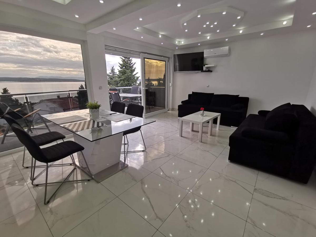 Apartments Blazevic, Heated Pool&Jacuzzi Dramalj Exterior foto