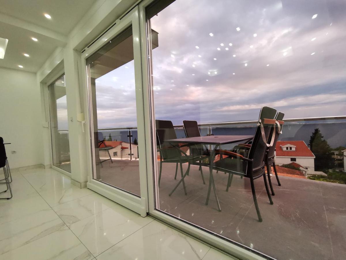Apartments Blazevic, Heated Pool&Jacuzzi Dramalj Exterior foto